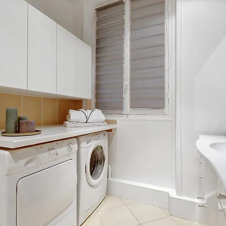 Historic Montparnasse & Jardin Atlantique - Cityapartmentstay * Paris