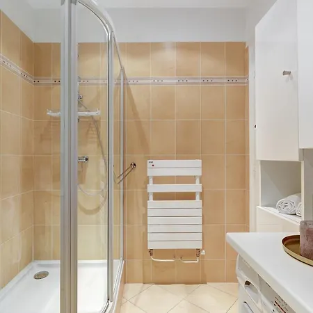 Historic Montparnasse & Jardin Atlantique - Cityapartmentstay *
