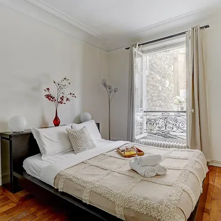 Apartment Historic Montparnasse & Jardin Atlantique - Cityapartmentstay